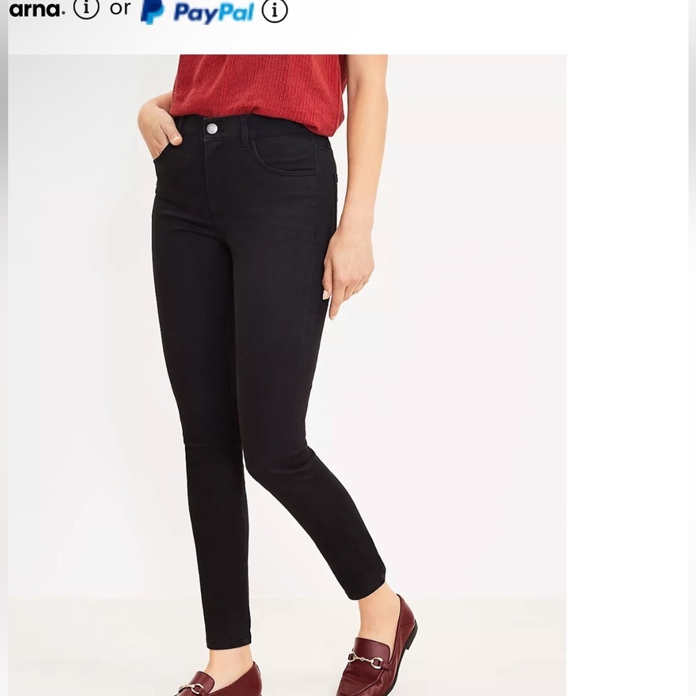Loft black skinny sateen pants size 6